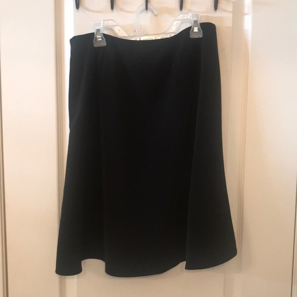 Tulip skirt - Picture 1 of 1